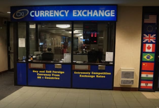 42丁目のグランドセントラル駅すぐ近くの両替所「Currency Exchange International」